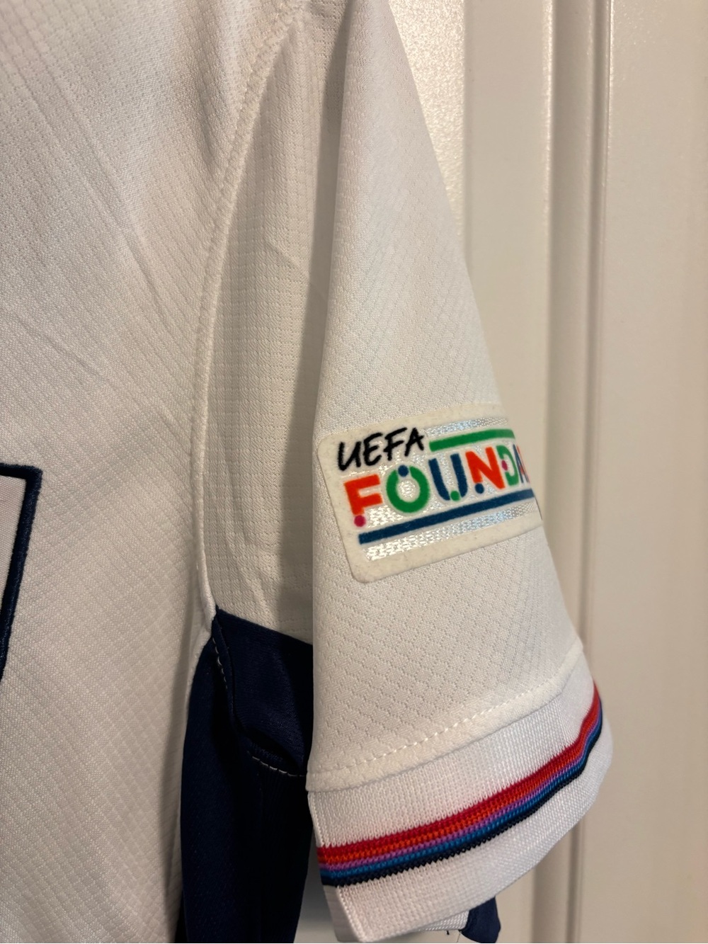 Team England 2025-2026 World Cup Qualifier Anderson Jersey - Picture 3 of 6